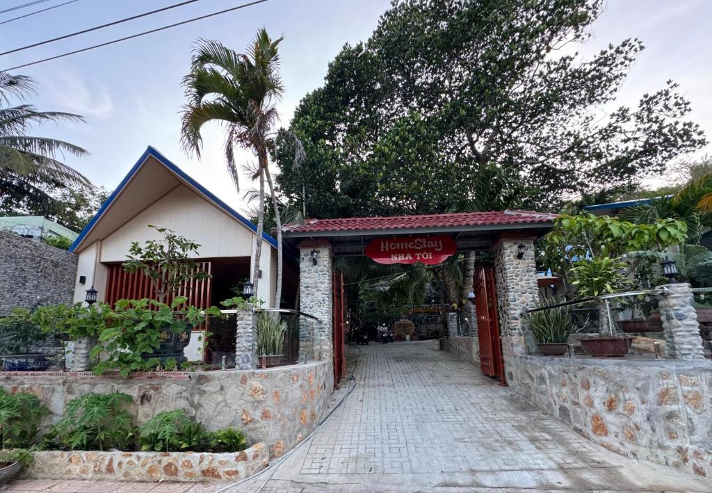 Homestay Nha Toi