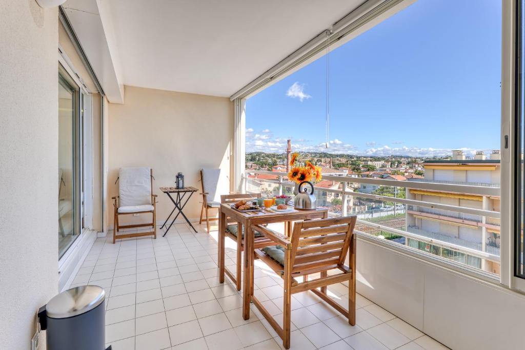 Port Azur Sea View - Happy Rentals, Golfe-Juan