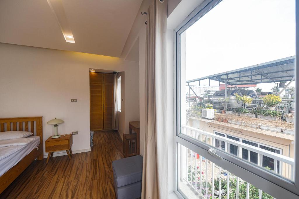 Ho Ba Mau Apartment LilyHome