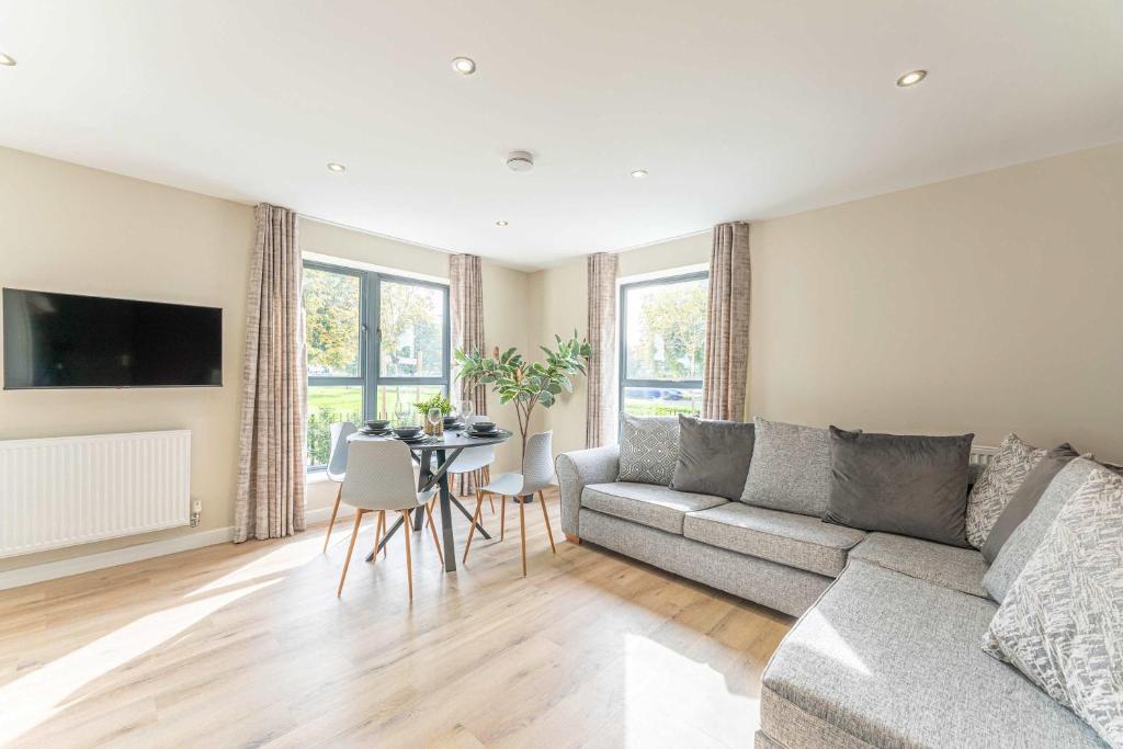 Maple Apartments - Modern 2 Bed Apartment in Derby, Derby