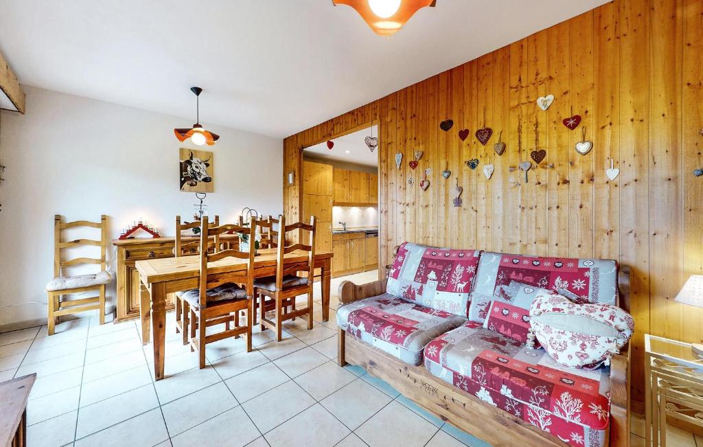 Gorgeous Apartment In Gérardmer With Wifi - 3