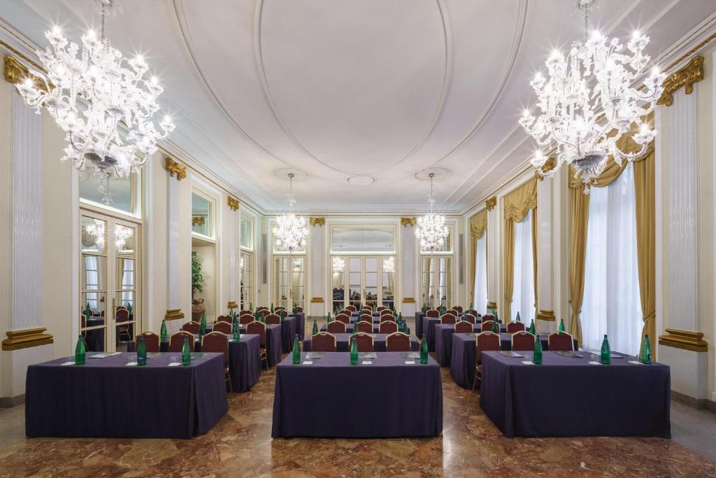 Meeting room / ballrooms