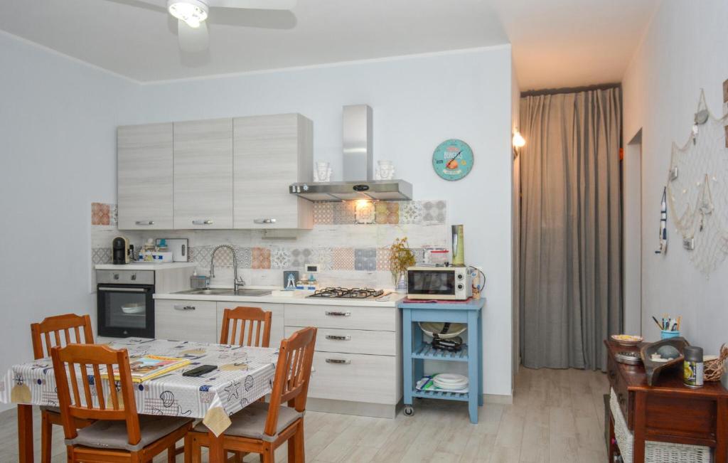 Stunning Home In Santa Maria Del Focall With Wifi - 4