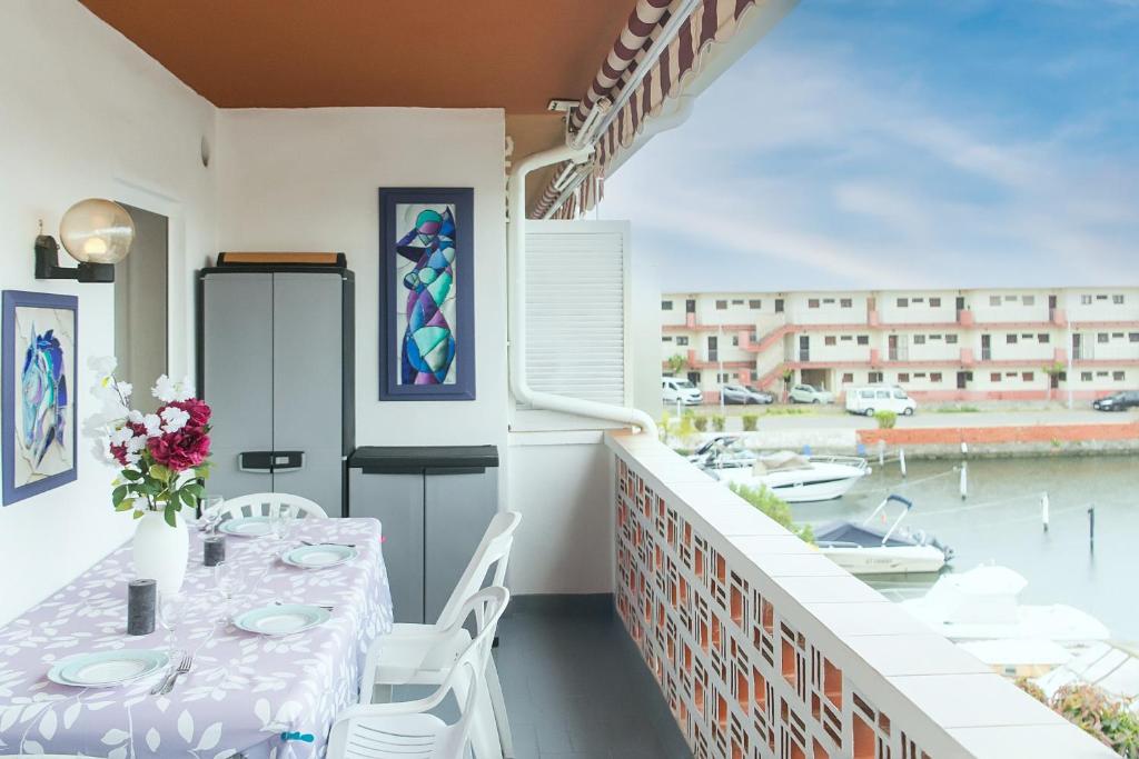 WELCS APARTAMENTO 244 EMP con terraza con vista - 2