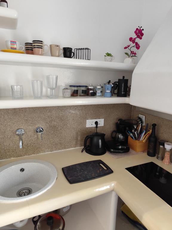 suite diminutif l, Adamas