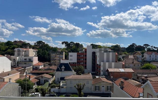 APPART 4 PERS. BALCON & PARKING - PLAGE & COMMERCES - 2