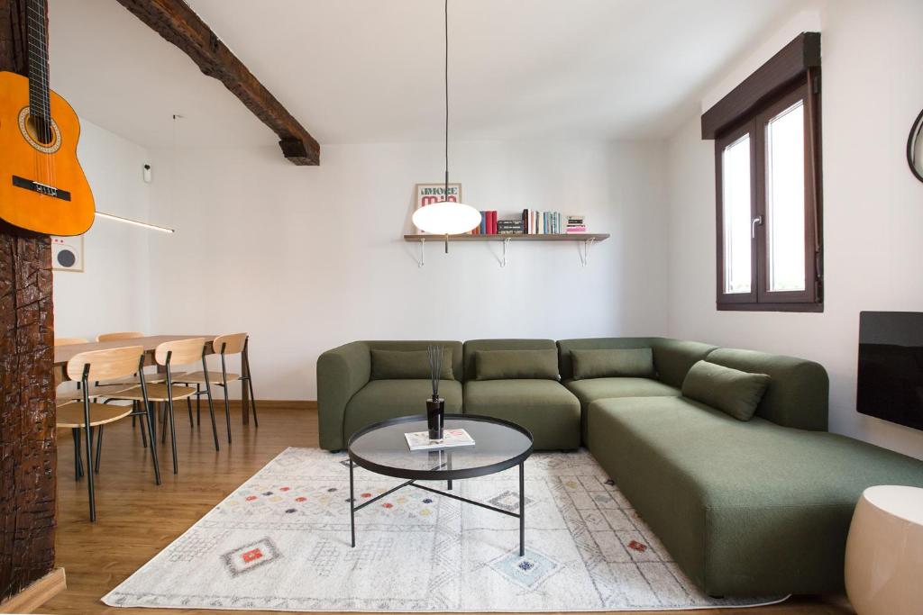 Lufia Flats 1, Bilbao