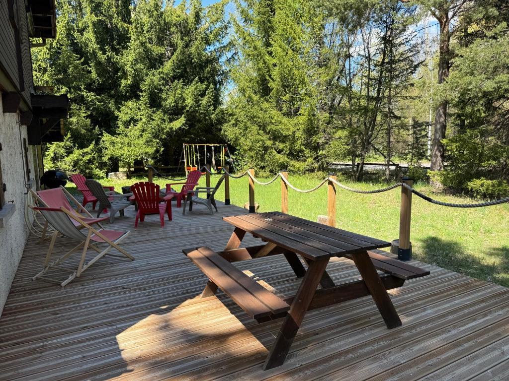 Appartement dans Chalet avec Jardin - 1