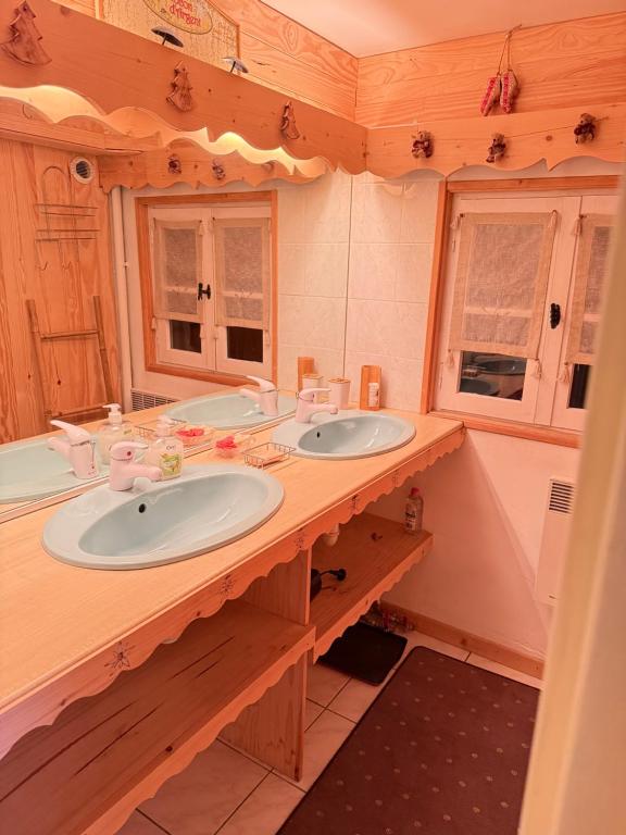 Appartement dans Chalet avec Jardin - 4