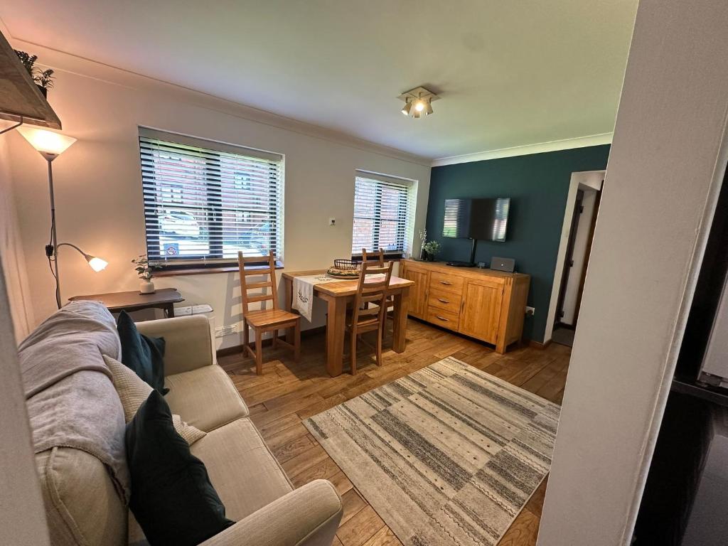 13 St Mary's Mews, Mold