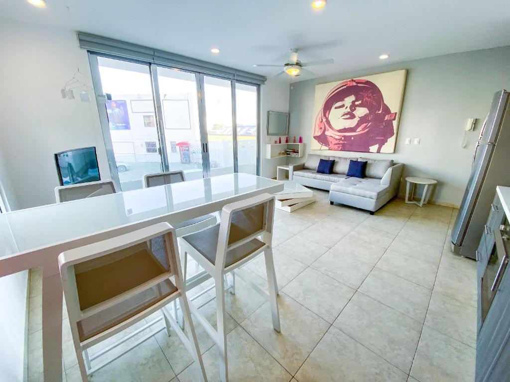 Horizonte 34 - 2BR Family Home with Pool & Rooftop Beach at 10min walk - 2