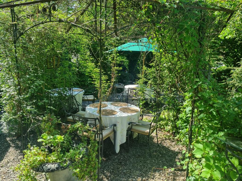 Gasthof zum Baren Birmenstorf GmbH