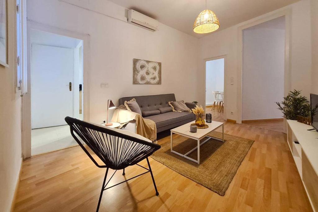 21ARA1085- Fabulous 4BR apartment in Ciutat Vella - 3