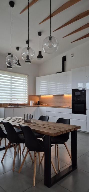 Storms 4, Sudmalkalni