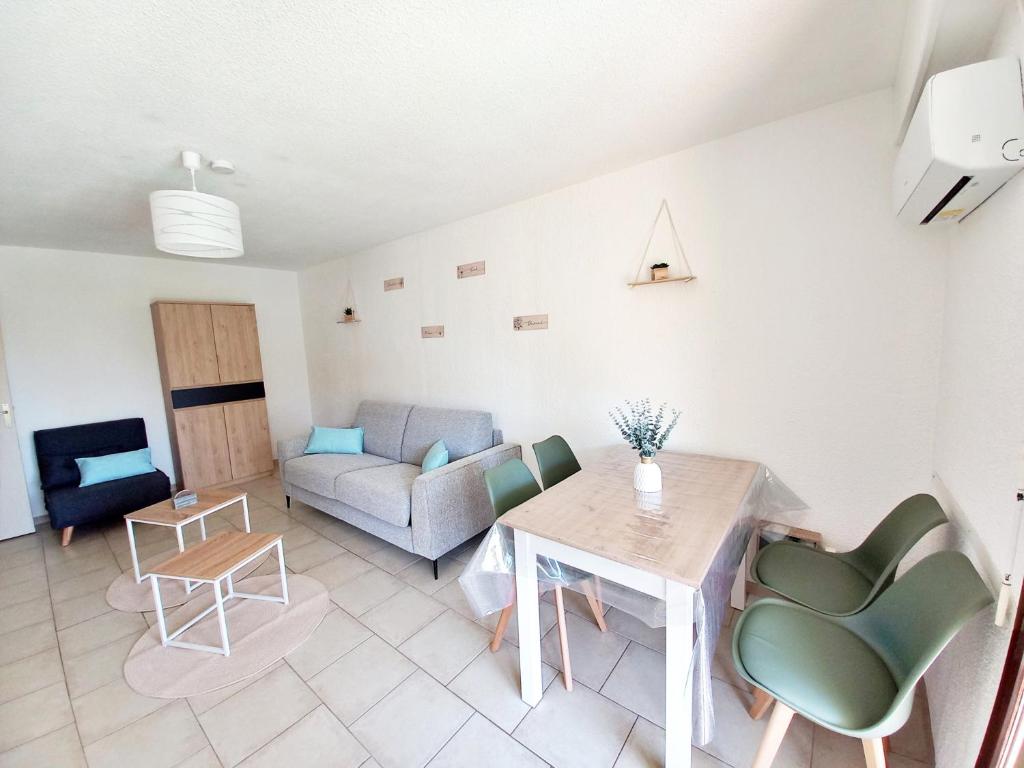 " Le Peuplier" Studio cosy Fréjus Plage -Clim-wifi - 2