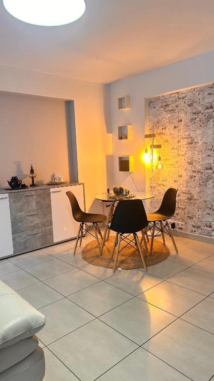 Appartement situé en ville - 2