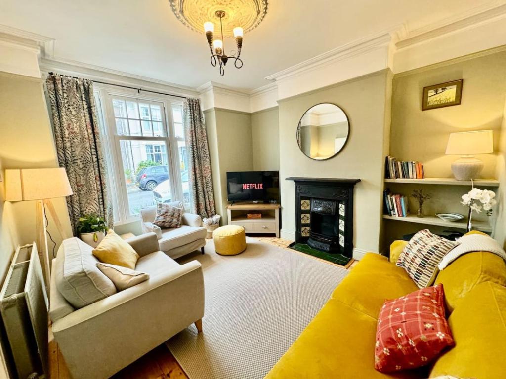 Glendower House, Mannamead