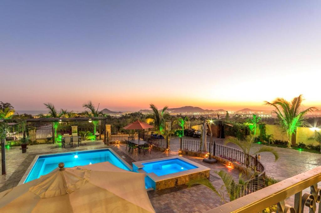 Villa La Finca Tezal by Cabo Villas - 2