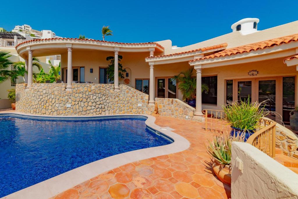 Villa Lorena by Cabo Villas - 2