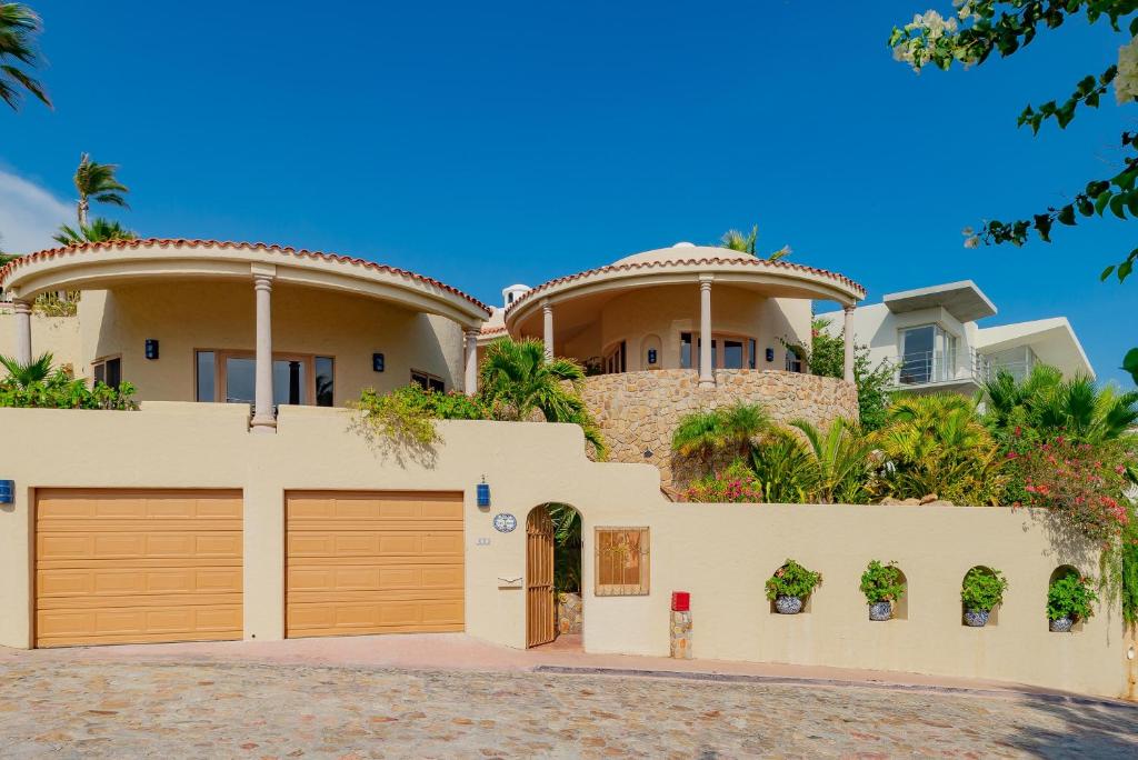 Villa Lorena by Cabo Villas - 3