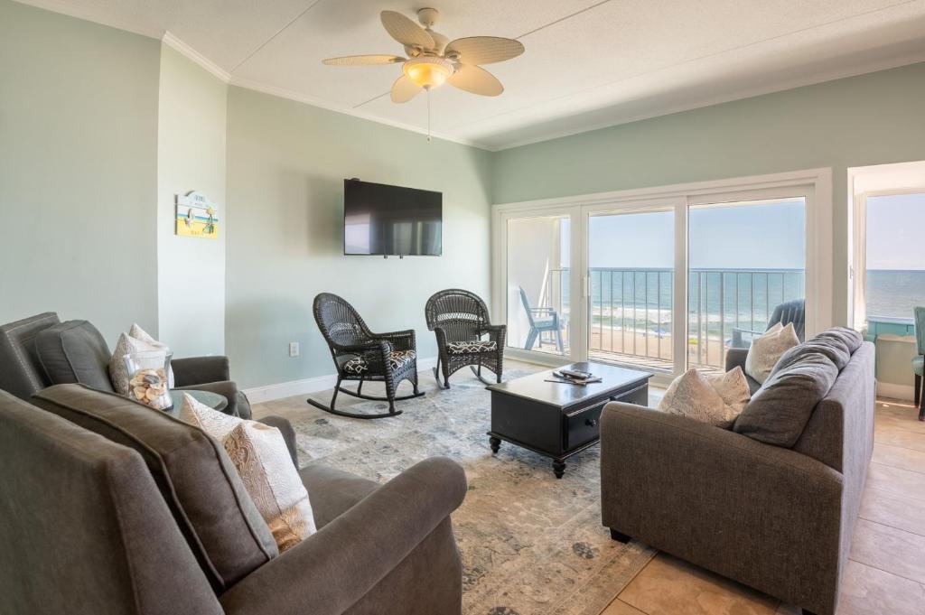 Oceanfront - Pool - Near Carolina Beach Boardwalk, Carolina Beach