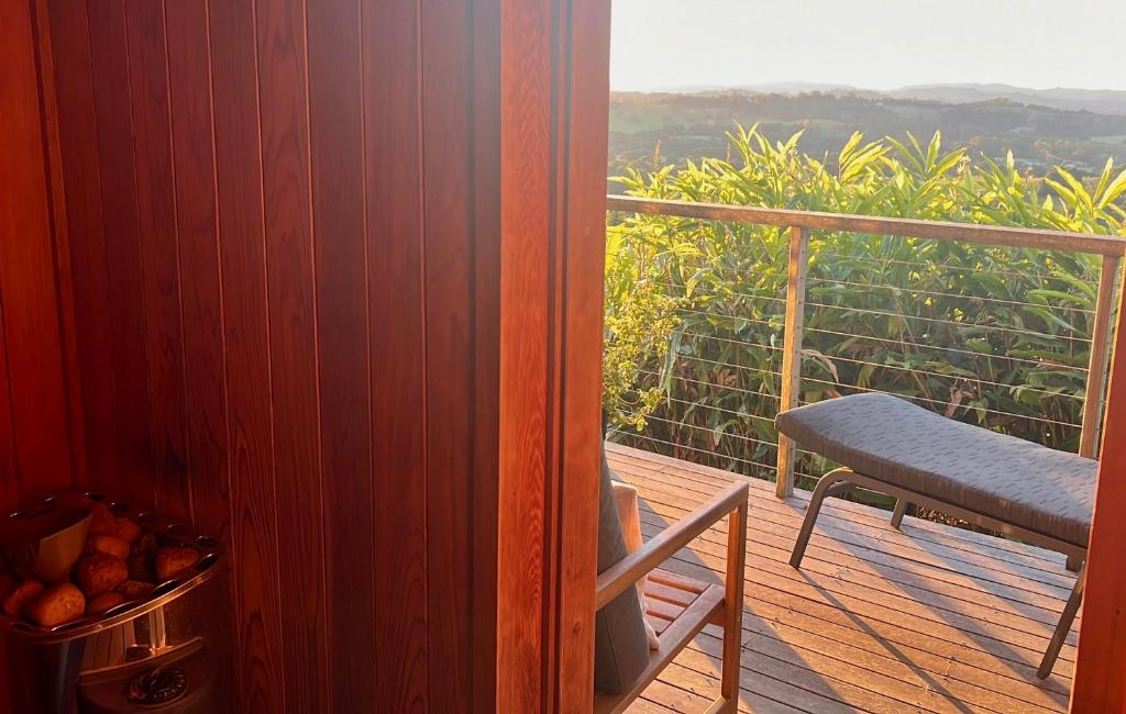 Garden, Romantic getaway near Byron Bay hinterland in Byron Bay