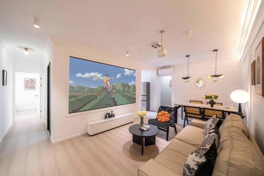 이두 홈 더블베드 객실 내부