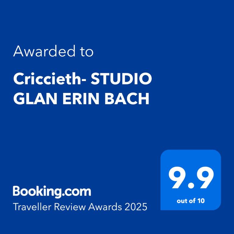 Criccieth- STUDIO GLAN ERIN BACH, Criccieth
