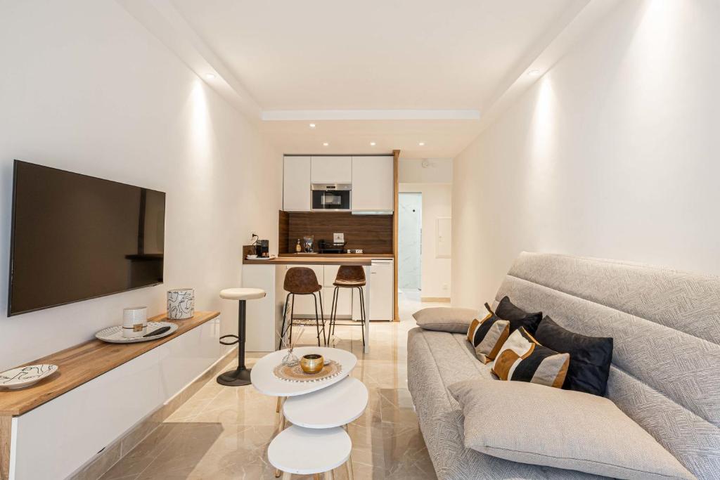 LE CENTER avec joli balcon et parking pour un plaisant séjour - 4