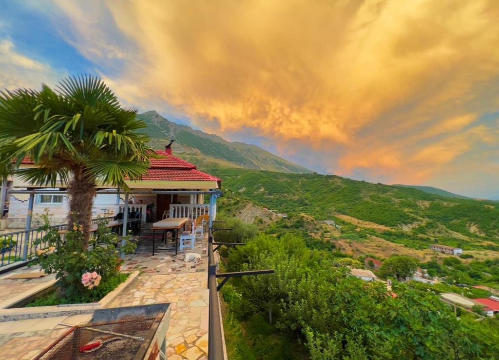 Krisafi Guesthouse, Gjirokastër