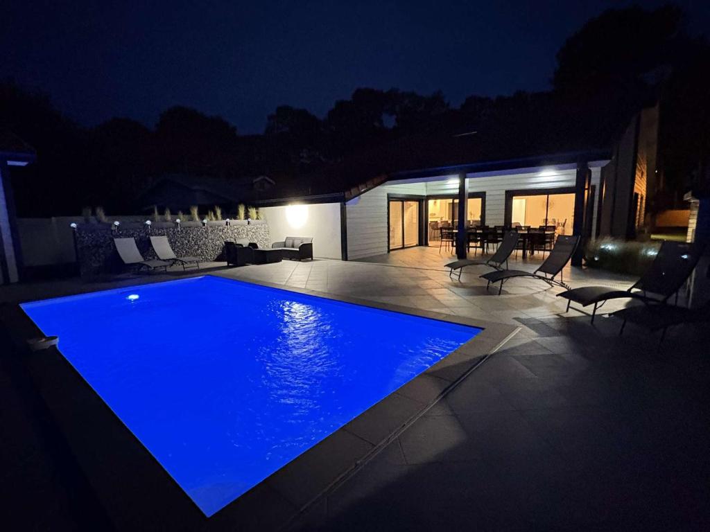 Villa d'exception avec piscine chauffée proche océan à Biscarrosse Plage - FR-1-831-8 - 1