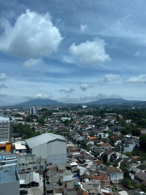 2BR Setiabudi Fresh Look, Mountain View 2BR Setiabudi Fresh Look, Mountain View