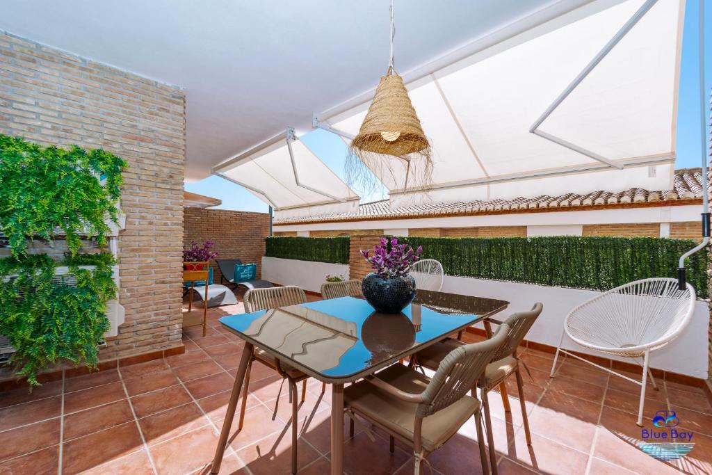 Boho Beach Apt Pool Gardens, La Herradura