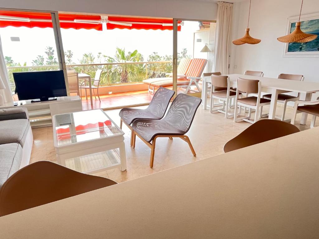 Thalassa Luxe Apartment Ocean View - 5