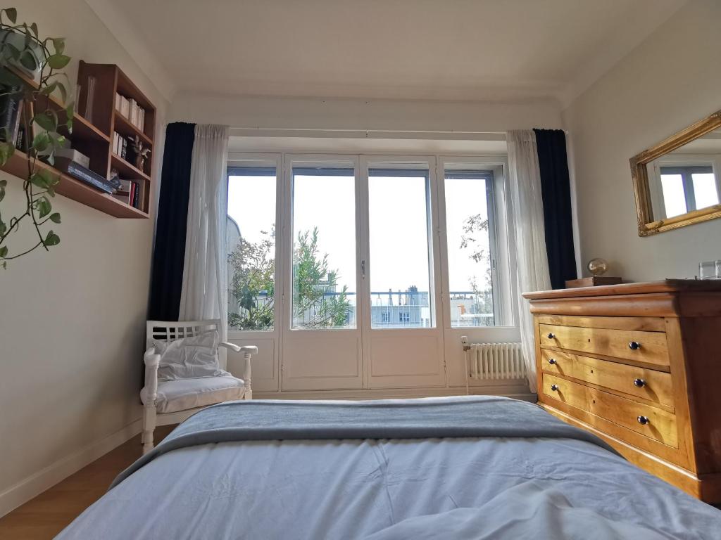 espace privé, balcon vue montagnes pour 1 à 4 personnes - 5
