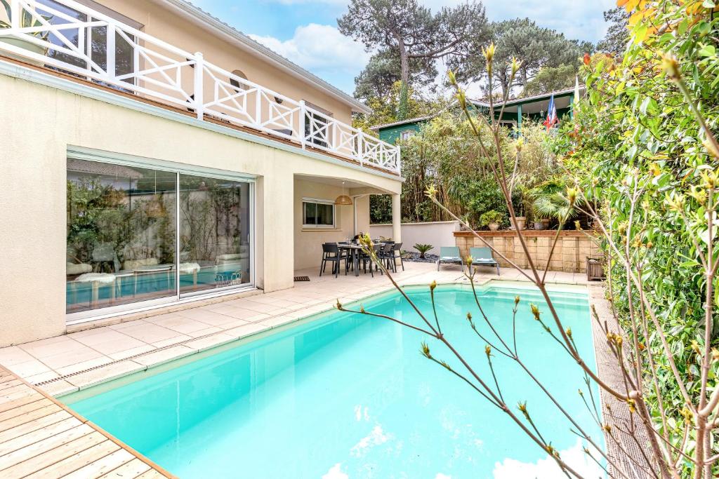 Villa Fleurs des Pins, piscine chauffée , 80 m de la plage Pereire - 1