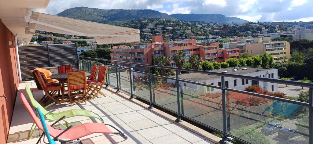 T3 Le Lavandou ideally placed 80m² of terraces - 2