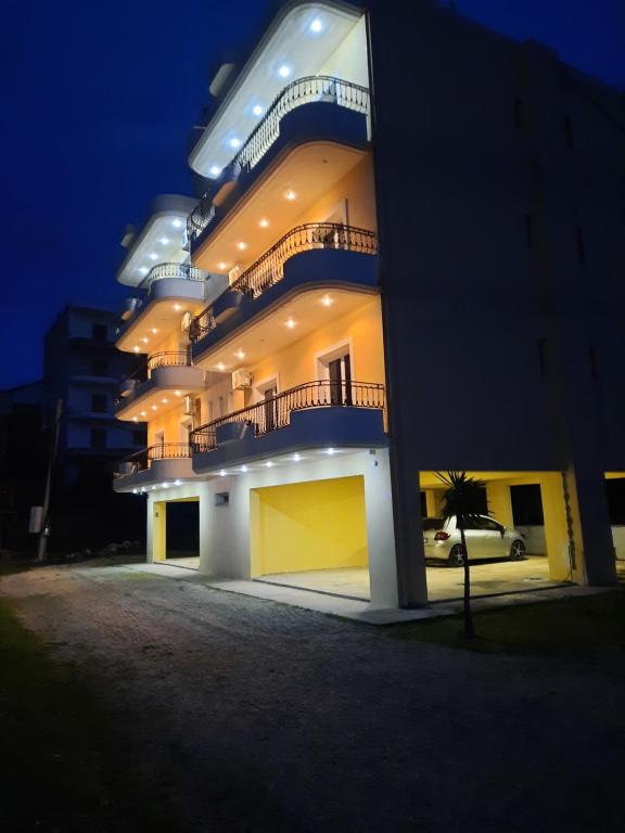 Amarildo Hotel, Himare