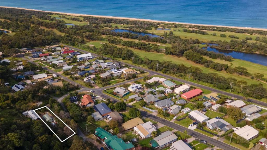Bird and Beach, Lakes Entrance
