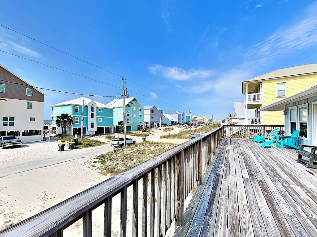 Bets Kept Secret, Fort Morgan