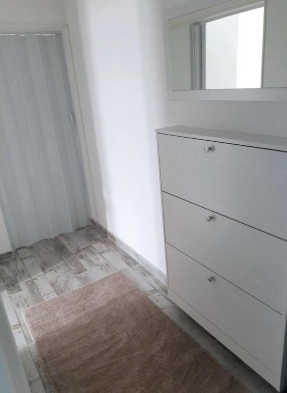 Apartman Annie - 5