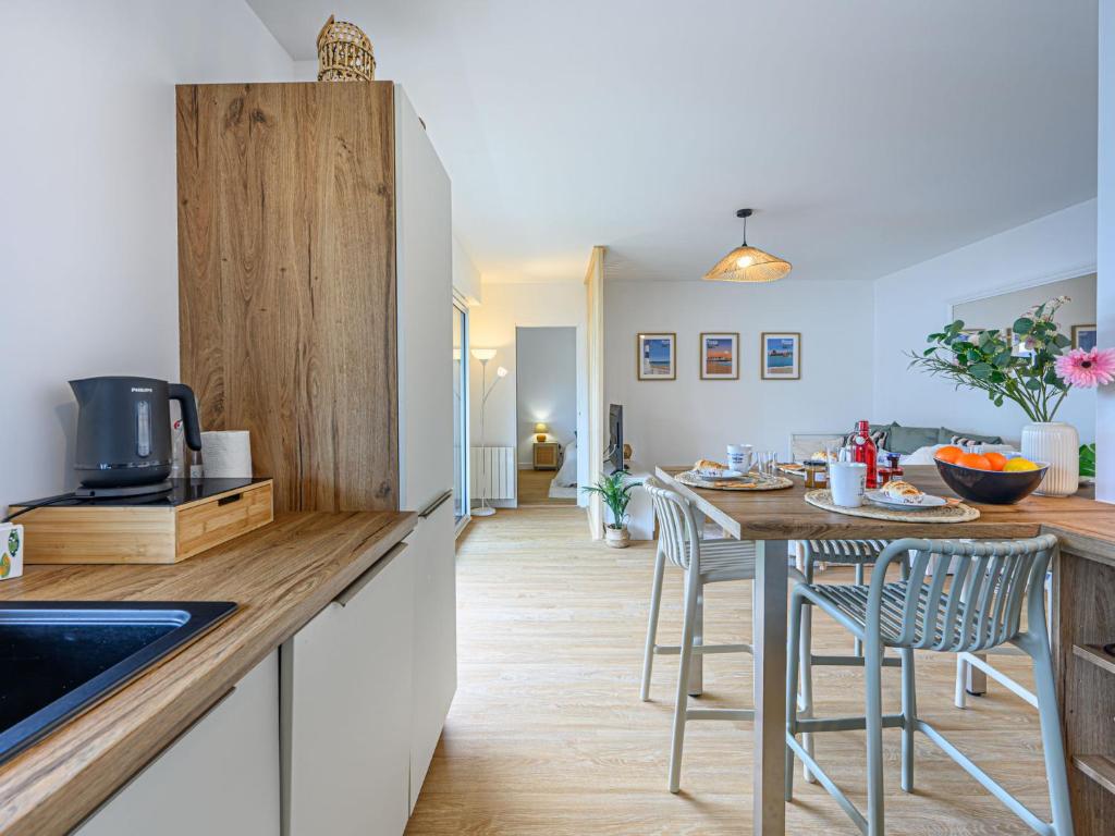 Apartment Port Haliguen Plaisance-2 by Interhome - 4