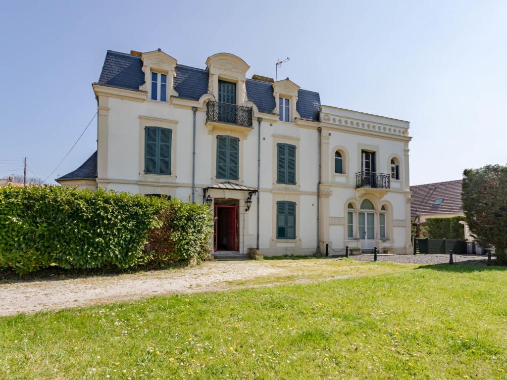 Apartment Les Jardins de Cabourg by Interhome - 5