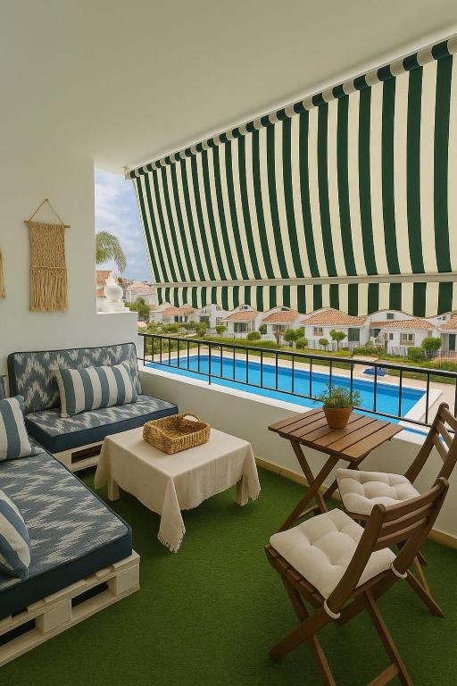 Bombo Beach Appartement, Малага