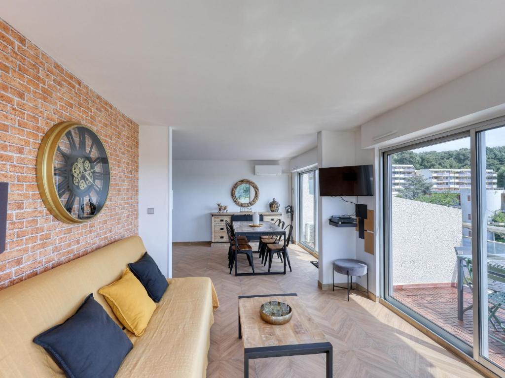 Apartment Le Fidji-2 by Interhome - 4