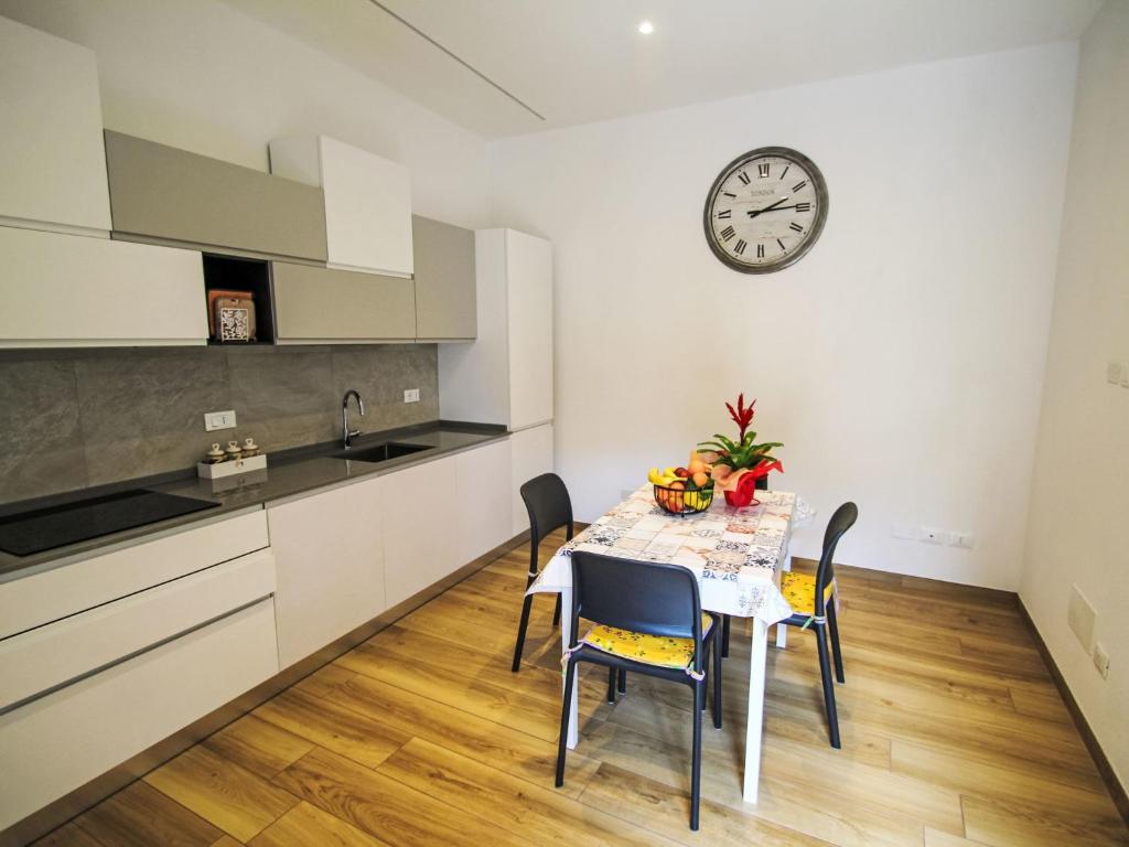 Apartment Via Nazionale by Interhome - 5