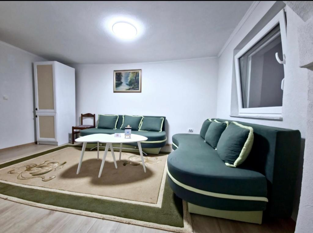 Bosnian Secret Apartment- Free parking - 4