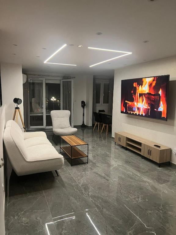 Appartement Luxe & design Vue mer sur la Promenade des Anglais, Nice