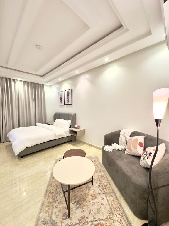 Nove studio in AlMalqa District, Rijád