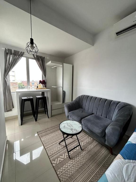 1BR Plus Sudirman Suite Apart by Metta, Bandung
